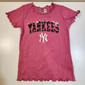 New Era Yankees NY Girls Pink short Sleeves tshirt size 4/5